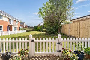 Photo 5- click for photo gallery